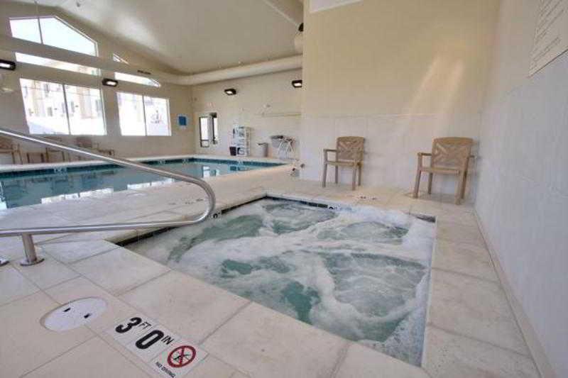 Western Fossil Country & Hotel 3*
