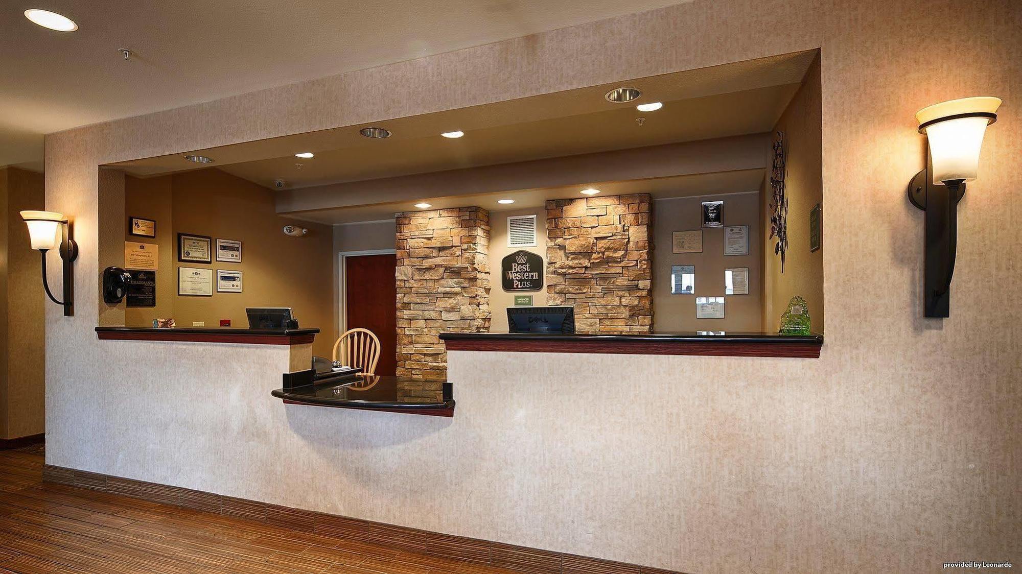 Western Fossil Country & Hotel Kemmerer